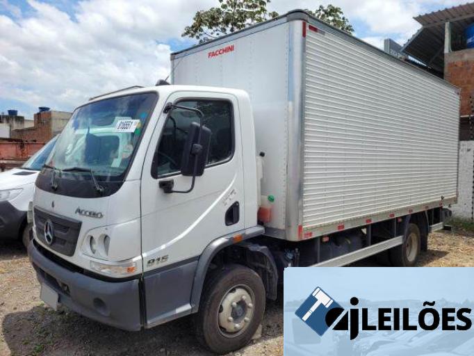 MERCEDES BENZ ACCELO 22/23
