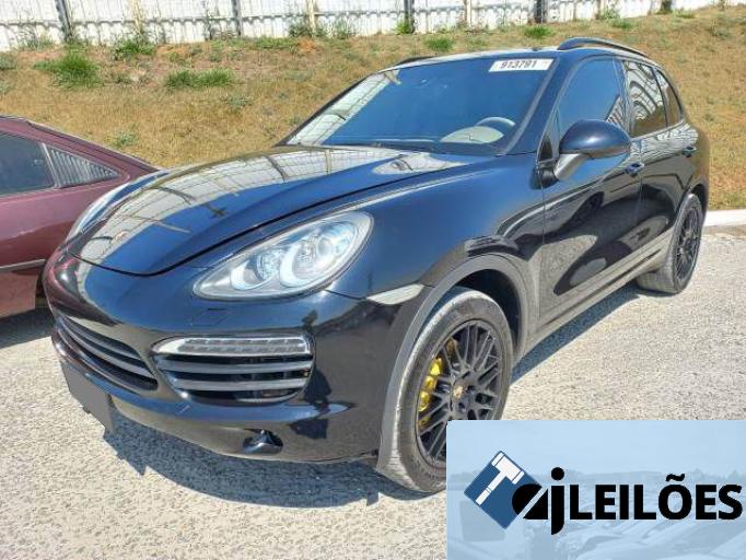 PORSCHE CAYENNE 10/10